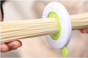 Creative Pasta Measuring Tool أَدَاةُ قِيَاسِ المَعْكَرُونَةِ الإِبْدَاعِيَّةُ – مُؤَشِّرُ الحَصَّةِ وَمُخَصِّصُ السُّمْكِ