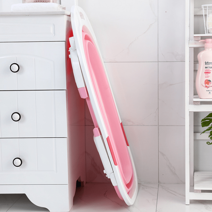 Foldable Baby Bathtub حَوْضُ اسْتِحْمَامِ الأَطْفَالِ القَابِلُ لِلْطَيِّ ©