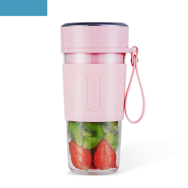 Blender cup for fruits and drinks كُوبُ الخَلَّاطِ لِلْفَوَاكِهِ وَالْمَشْرُوبَاتِ
