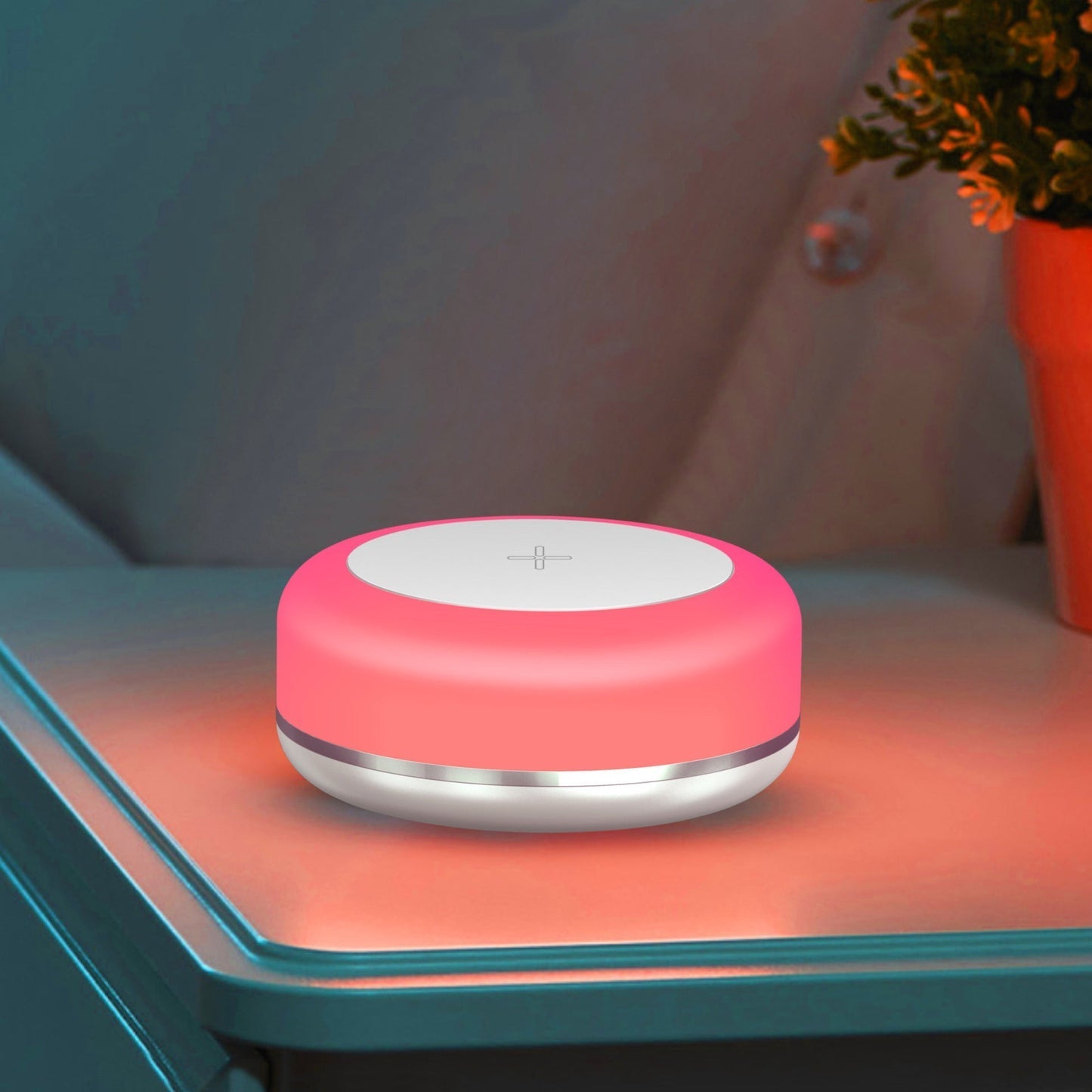 Wireless Charger with Atmosphere Light شَاحِنٌ لَاسِلْكِيٌّ جَدِيدٌ مَعَ إِضَاءَةِ الْجَوِّ، ضَوْءُ ليد لَيْلِيٌّ إِبْدَاعِيٌّ