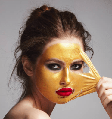 Bioderm Galaxy Gold Peel-Off Mask بِيُورْدِيرْم - قِنَاعُ التَّقْشِيرِ الذَّهَبِيُّ "جَالَاكْسِي" (الأَصْلِي)